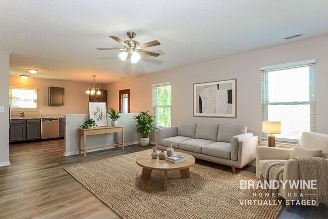 Building Photo - 118 Broadmoor Bend