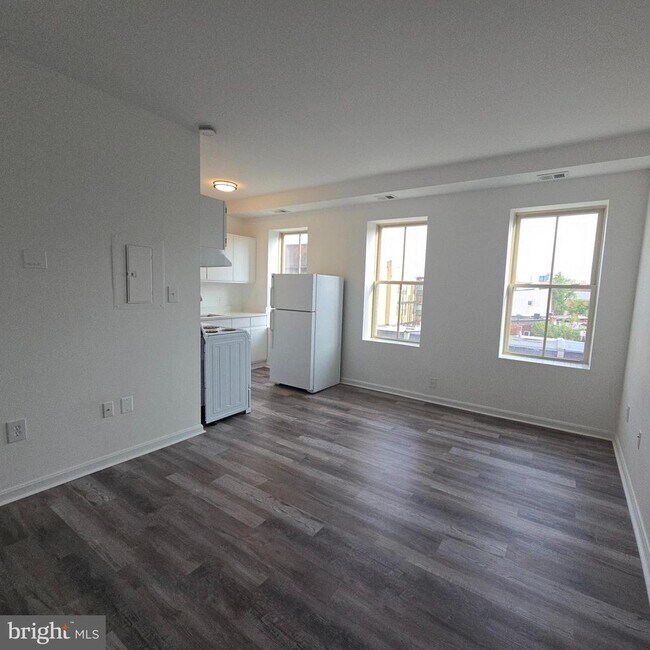 Foto del edificio - 1451 Park Rd NW
