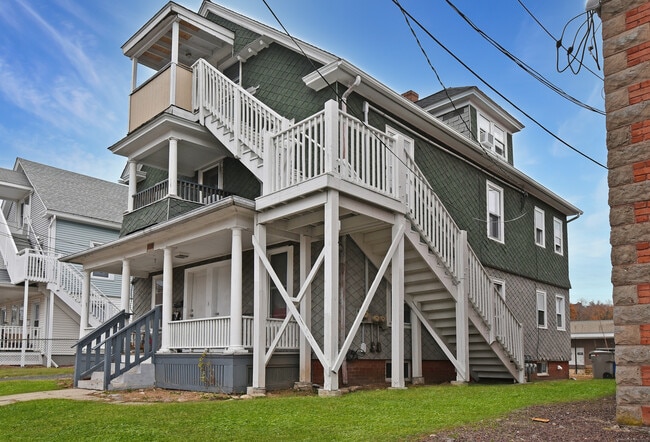 Foto del edificio - 22 Kelley St