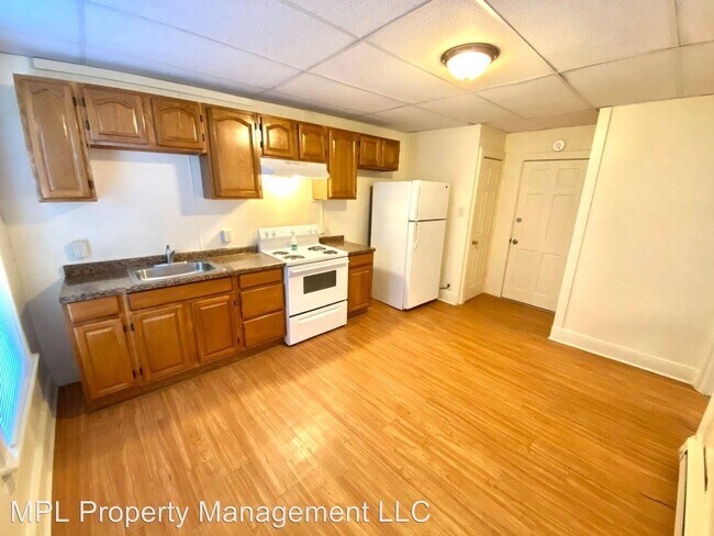 Building Photo - 1015 Lehman St