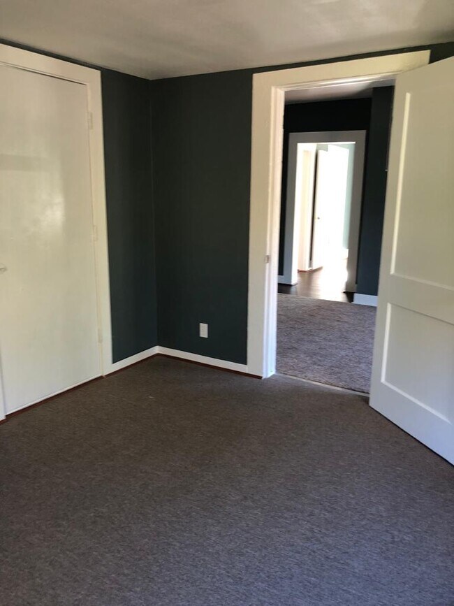Foto del edificio - 4122 Carver St