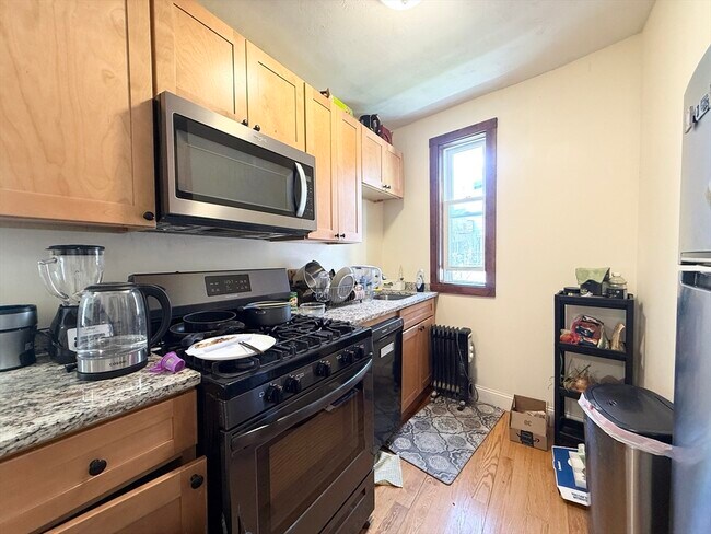 Foto del edificio - 146 Webster Ave