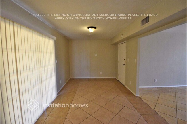 Building Photo - 3152 N 64th Dr