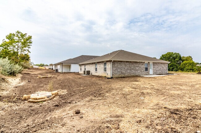 Building Photo - 1528 Park Ave