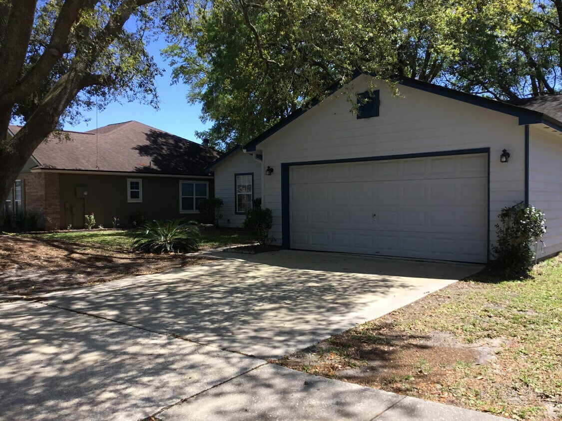 3314 Guernsey Court House Rental in Jacksonville, FL