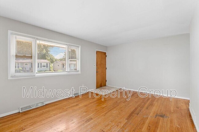 Foto del edificio - 1145 Scott Ave