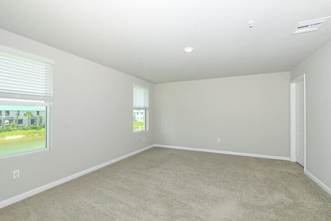 Building Photo - 373 Salisbury Cir