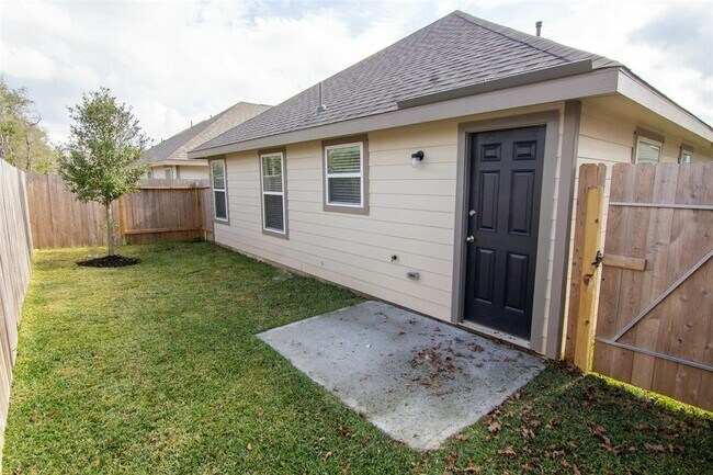 Building Photo - 3281 East Chunk Dr