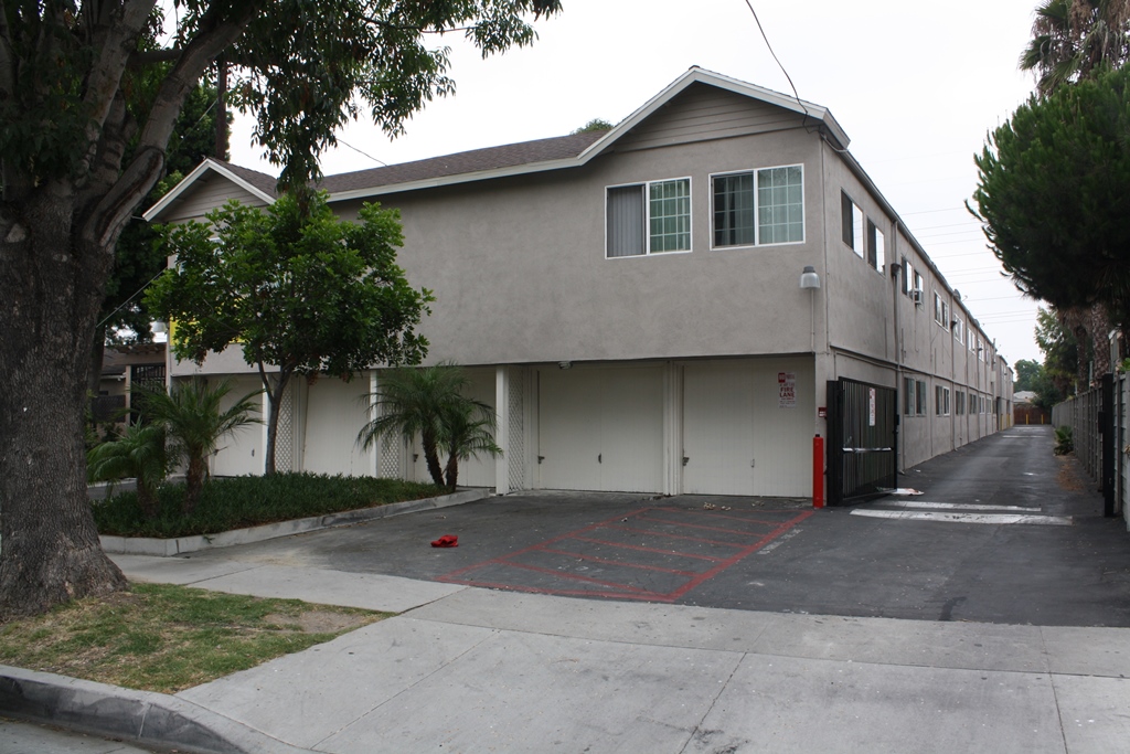 Building Photo - Passage Avenue Apartments
