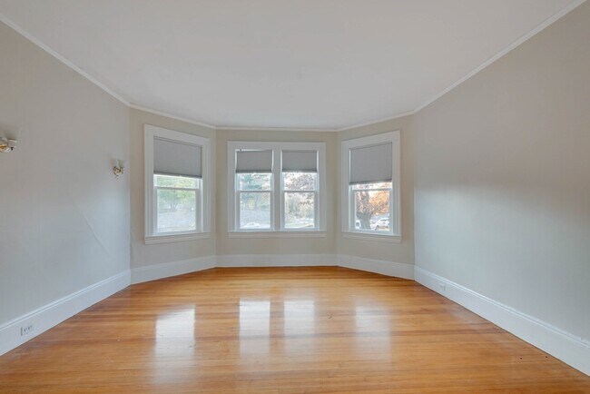 Foto del edificio - 380 Arborway