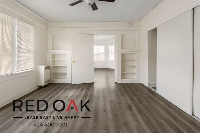 Building Photo - 2 Weeks Free Move-in Special! Unique and B...