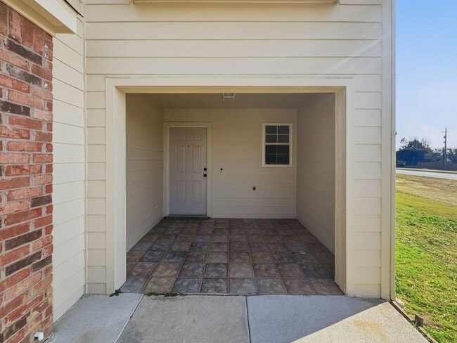 Photo - 3950 Seaside Ct House