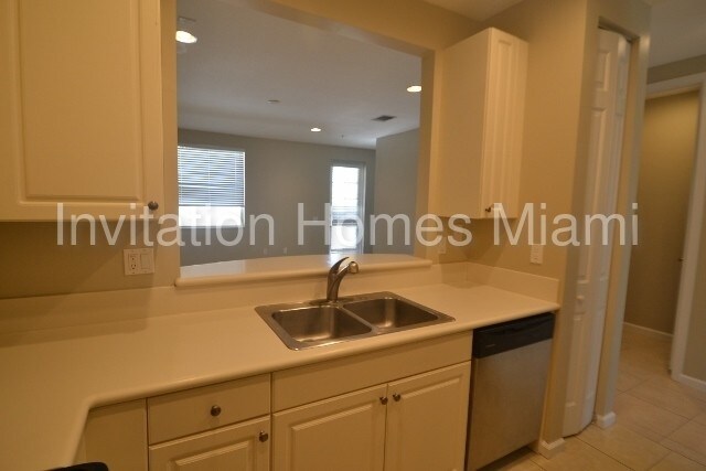 Foto del edificio - 1872 Via Granada