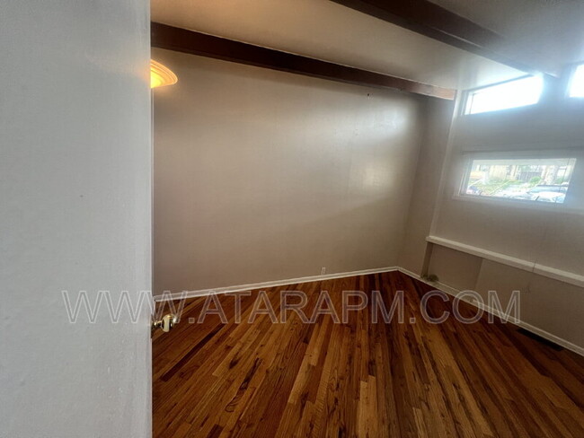 Foto del edificio - 624 E 7th Ave