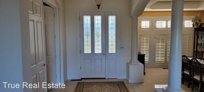 Foto del edificio - 4 br, 3.5 bath House - 4905 Gallup Rd
