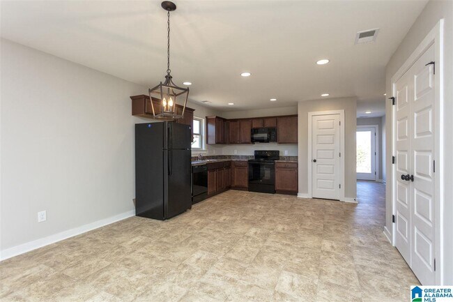 Foto del edificio - 370 Deer Creek Way