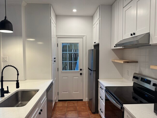 Foto del edificio - 14333 Preston Rd