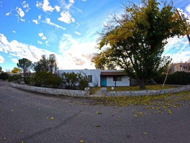 Building Photo - 2968 La Mesilla Cir