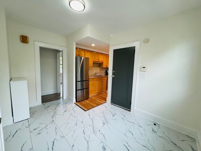 Foto del edificio - 52 Howard Ave
