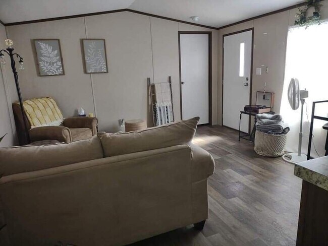 Foto del edificio - 12183 Farm to Market Rd 730 N
