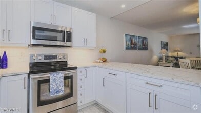 Building Photo - 4531 Bay Beach Ln