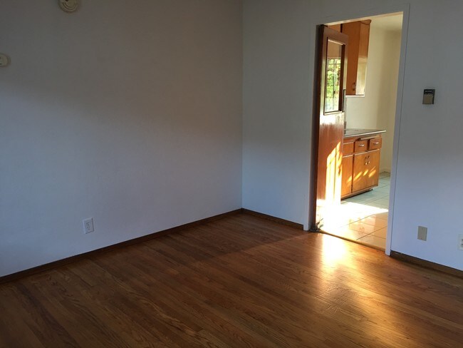 Foto del edificio - 1511 Stuart St