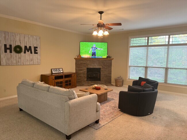 Foto del edificio - 28 Drummore Ln