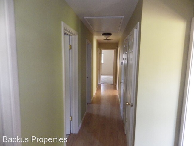 Building Photo - 3 br, 2 bath House - 2997 Lasuen Dr.