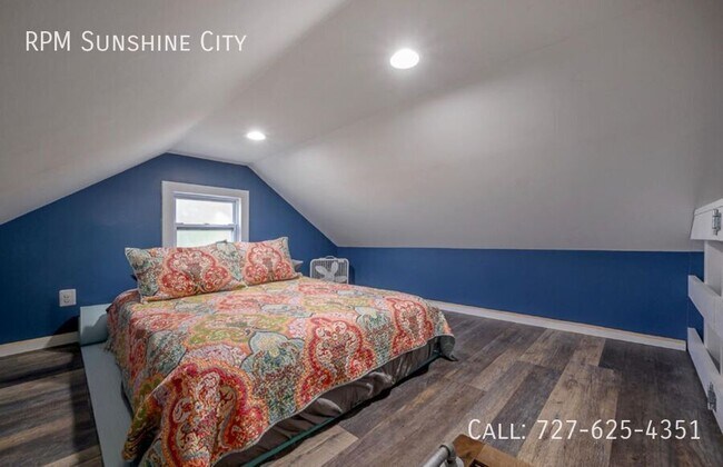 Building Photo - 7201 N Highland Ave