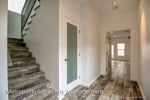 Building Photo - 963 Diamond St
