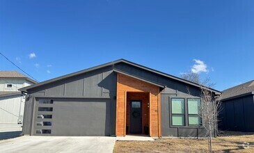 Building Photo - 853 Cypress Ln