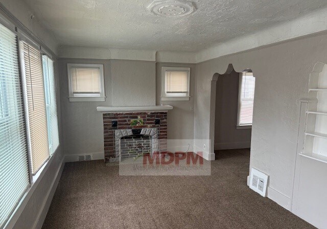 Foto del edificio - 15751 Monte Vista St