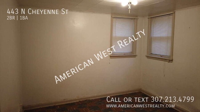 Building Photo - 443 N Cheyenne St