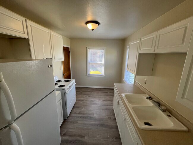 Foto del edificio - 2904 Lincoln St