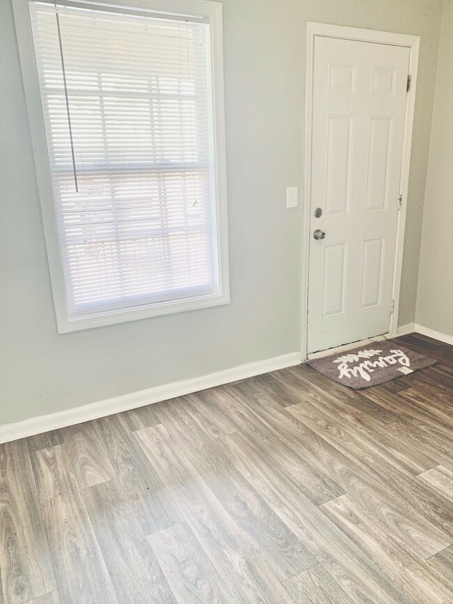 Building Photo - DNU Carlton Ford Apartments