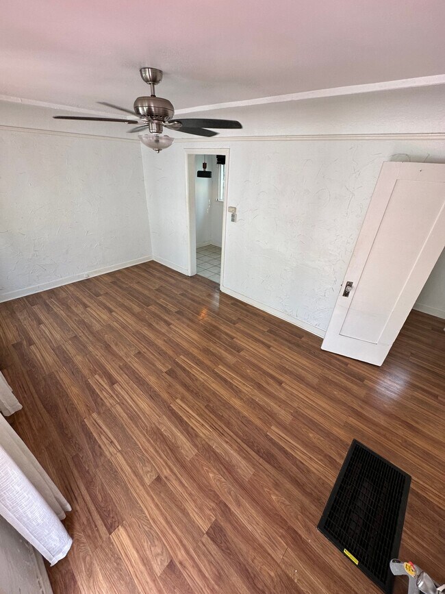 Foto del edificio - 1538 Silver Lake Blvd