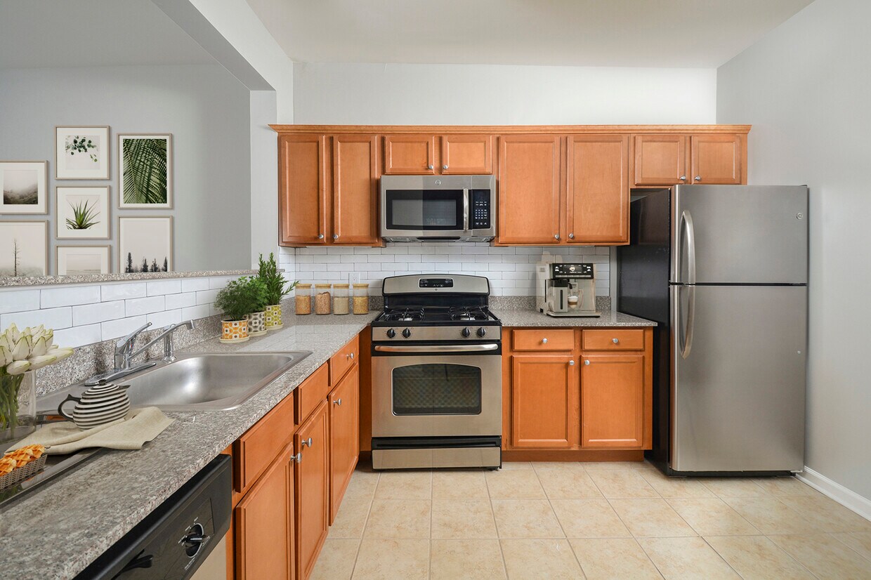 Aspen Court Apartment Homes Piscataway Nj Apartments Com