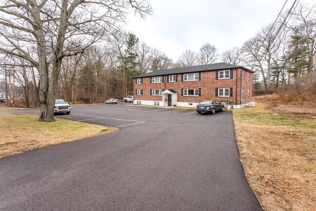 Foto del edificio - 157 Central St