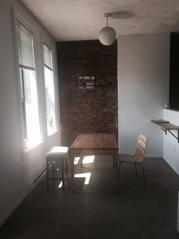 Building Photo - 23 Cortes St