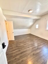 Building Photo - 4059 Brighton Ave