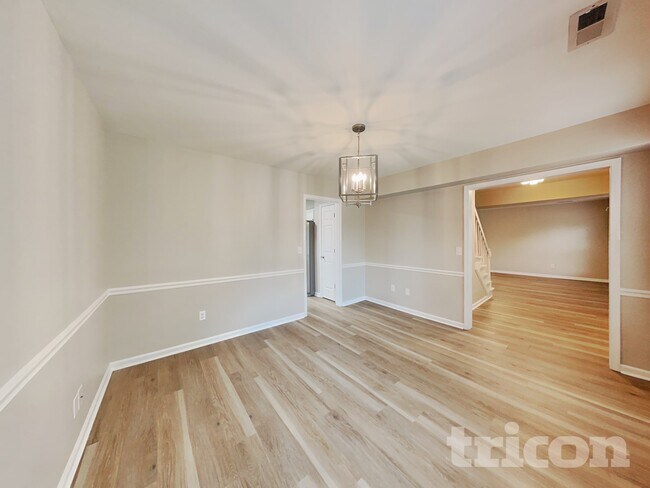 Foto del edificio - 1700 Kildare Woods Dr