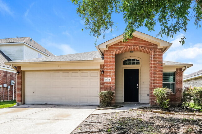 Building Photo - 12134 Carriage Oak Cir