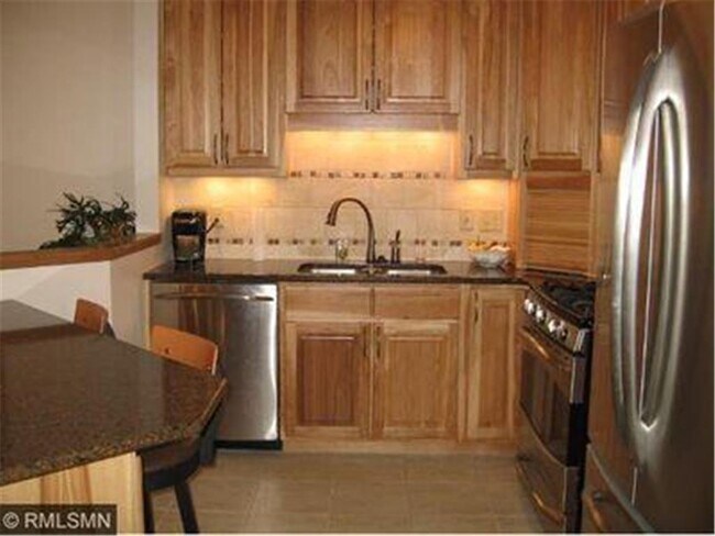 Foto del edificio - 7540 W 111th St
