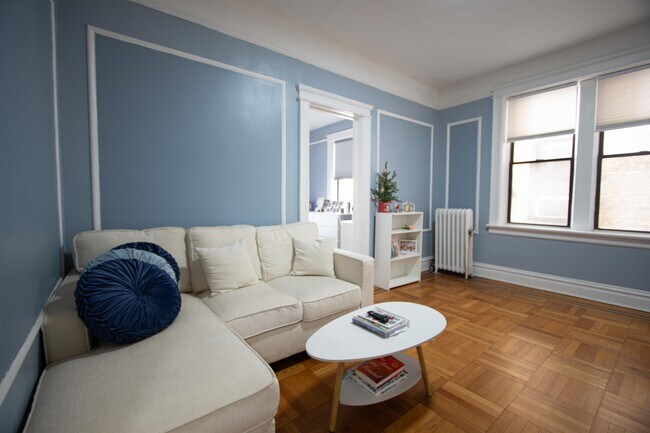Foto del edificio - 6601 Broadway