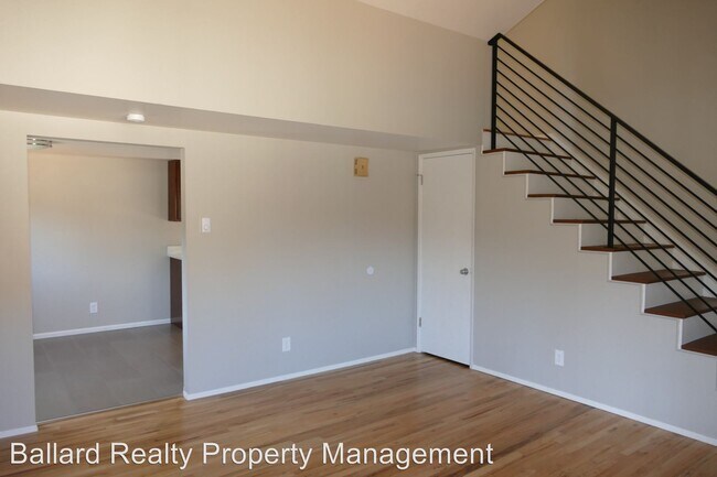 Foto del edificio - 5411 32nd Ave NW