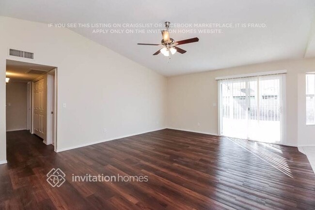 Building Photo - 3819 E Harmony Ave