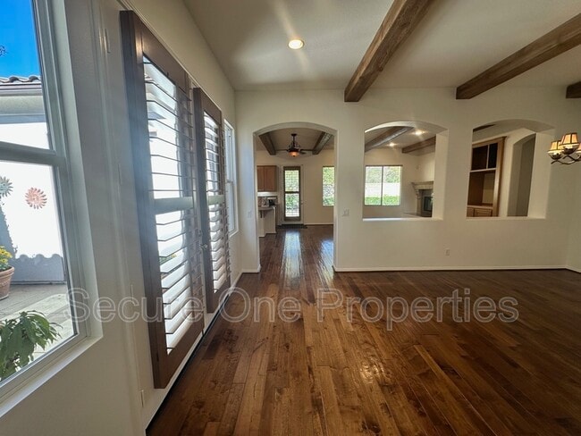 Building Photo - 5199 Via Dolores