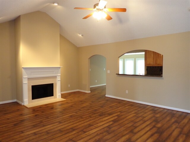 Foto del edificio - 2075 Reserve Pky