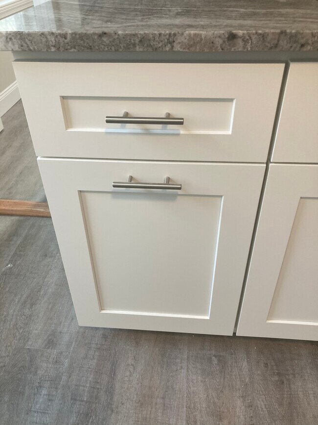 31 Snowling Rd Unit 1R, Uxbridge, MA 01569 Apartments in Uxbridge, MA