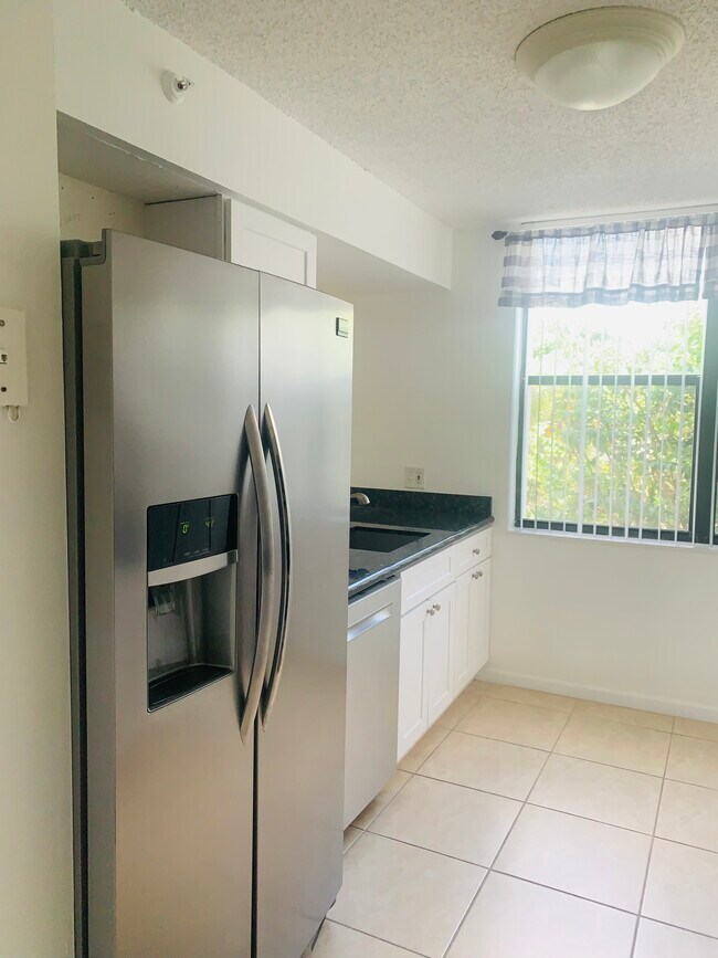 Foto del edificio - 820 Lavers Cir